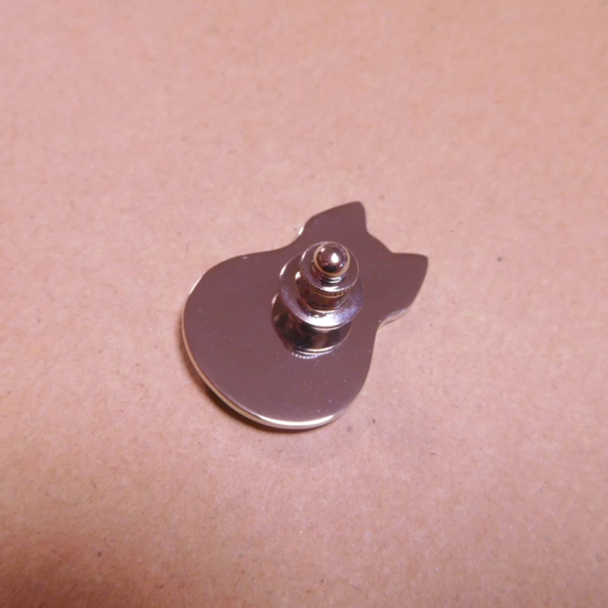 ふく猫　つむぎ | ピンズ | アクセサリー